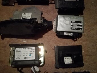 Jaguar XJ40 a X300 řídící jednotky - 7