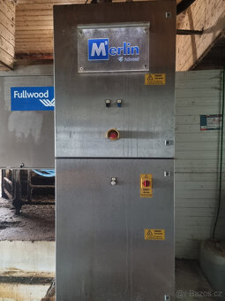 dojicí technika na krávy - 7