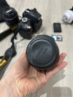 Nikon D3200 18-55 a 18-200mm objektiv - 7