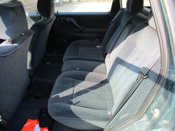 Volkswagen Passat B4 1.9TDI - 7