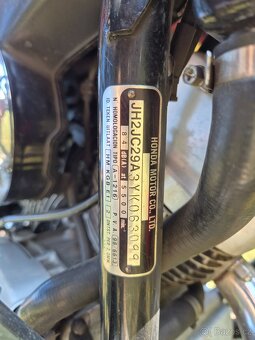 Honda VT 125 shadow - 7