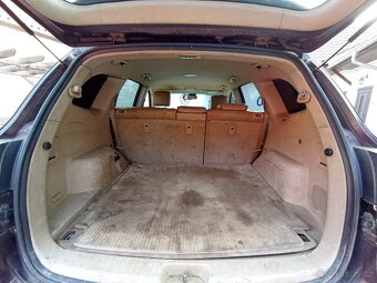 Prodám auto značky Hyundai Santa Fe. - 7