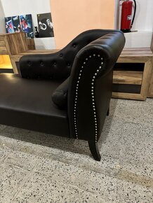 Luxusní CHESTERFIELD Lenoška hnědočerná Jako Nová - 7