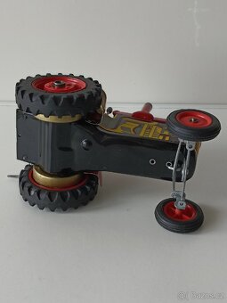 Traktor Zetor Kovap stará hračka - 7