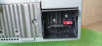 Originál autorádio VW rcd 300 mp3 - 7