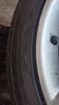 Originál Audi ALU kola s letními pneu - 7