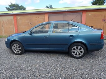Prodám Škoda Octavia 2 sedan Rok výroby 06 2.0.110kw STK pl - 7
