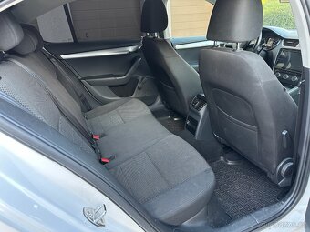 Škoda Octavia III, 1.6tdi, Ambiente - 7