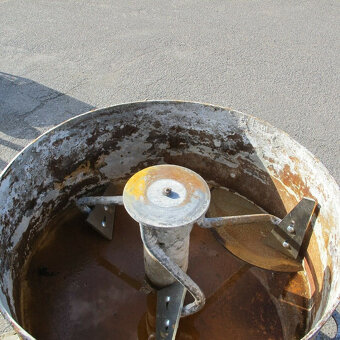 Míchačka betonu s nuceným chodem Baron E 300, rok výroby 201 - 7