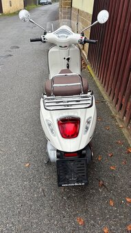 Vespa Primavera - 7