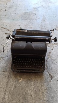 Psací stroj 500,- - 7