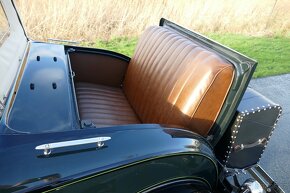 1931 Ford Model A Roadster DeLuxe - 7