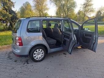 Benzínový Volkswagen Touran 1.4 ( po ROZVODECH) - 7