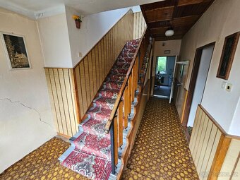 Prodám prostorný rodinný dům ve Studénce s velkou zahradou. - 7