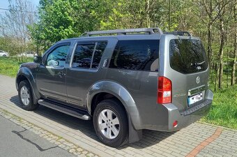 Nissan Pathfinder - 7
