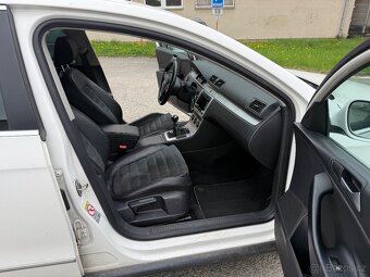 VW Passat, 8/2009, 2,0 tdi, 103 kw CR, 4x4, kůže, kamera - 7