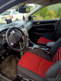 Ford Focus 1.6 74kw benzín - 7
