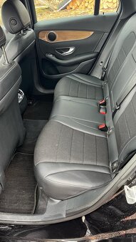 PRODÁM MERCEDES GLC 220D OFF ROAD PAKET - 7