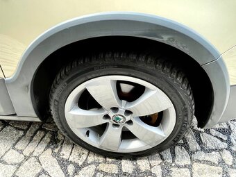 Škoda Roomster 1.2 TSi Scout - 7