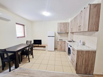 Studio v tiché části Byaly, nedaleko pláže, Bulharsko - 7