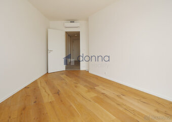 Pronájem bytu 2+kk/B, 66m², ul. Ramonova, Praha 10 - Strašni - 7