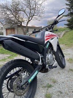 YAMAHA XT 125 X - 7