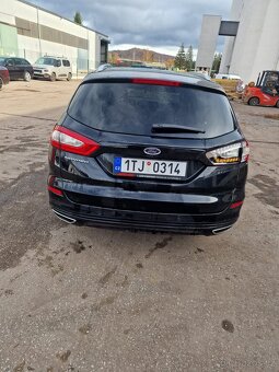 Mondeo combi 4x4 2017 najeto pouze 160tis, max vybava 2.0tdc - 7