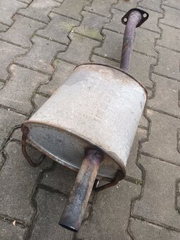 Vyfuk zadní tlumič - 7