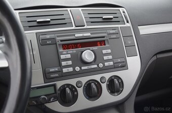 Ford C-Max 1.6 benzín 2009 - 7