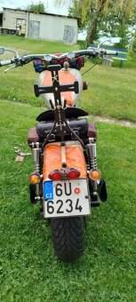 Suzuki Intruder 1400 - 7