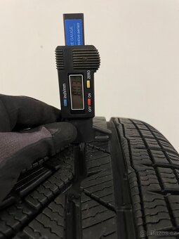 Original zimni alu kola Mercedes C r18 W205 S205 98% - 7