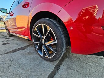 Škoda Scala 1.6Tdi 85Kw, DSG, MONTE CARLO, Velvet červená me - 7