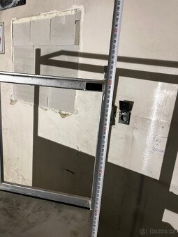 Ocelový stůl/ponk - 7