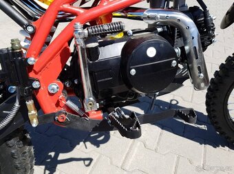 motorka Sky 125ccm 17/14 černá - 7