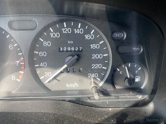 Ford Mondeo 2,5 v6 - 7