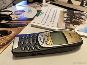 Nokia 6310 zánovní, zlatá originalni puvodní balení - 7