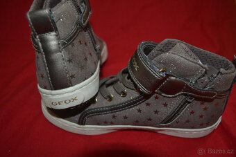 luxusní dívčí boty Michael Kors, Geox v.32,33,34 - 7