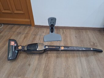 aku tyčový vysavač ELEKTROLUX - 7