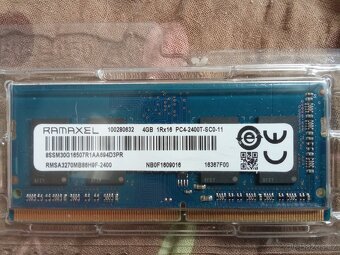 vyměním tento notebook na tablet Lenovo M9 64 úlo RAM  + HDD - 7