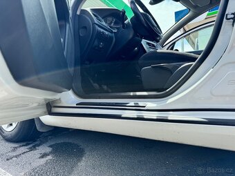 VOLVO V60 2.0 2011 - 7
