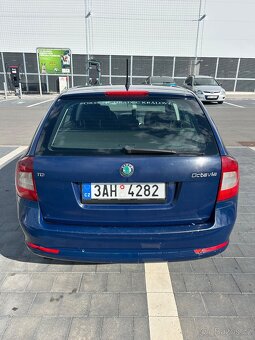Škoda Octavia 2 II 1.6 TDI CR 77kW Rok výroby: 2013 - 7