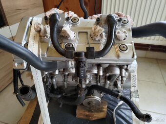 Prodám kompletní motor Yamaha Fazer 600 - 7
