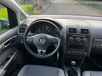 VW TOURAN 1.2 TSI 77KW TRENDLINE 7 MÍST - 7