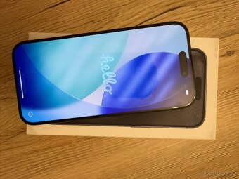 iPhone 15 Pro 256GB Černý titan - 7
