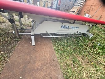 Elektrické Masážní lehátko AKCE červené - 7