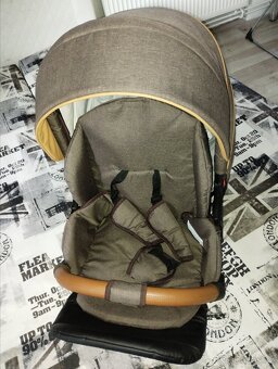 Krásný kočárek Tutis 3 in 1 - 7