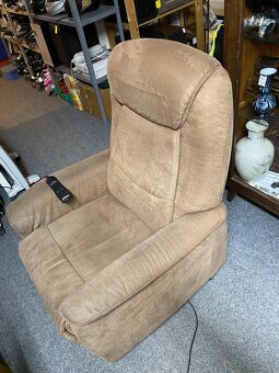 HUKLA - ELEKTRICKY POLOHOVATELNÉ KŘESLO-1motor, MIKROPLYŠ - 7