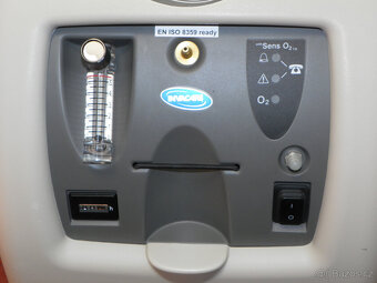 Kyslíkový koncentrátor INVACARE Perfecto, 4l/min. - 7
