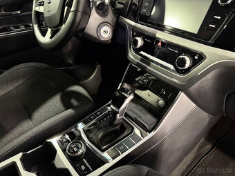 SsangYong Korando 1.5 Turbo 4X4 STYLE + A/T - 7
