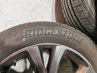 Mazda CX-30 - orig. 18" alu disky s letnými pneu - 6+ mm - 7